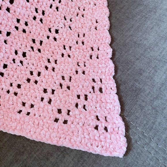Handmade Crochet Baby Blanket - Picture 12 of 13